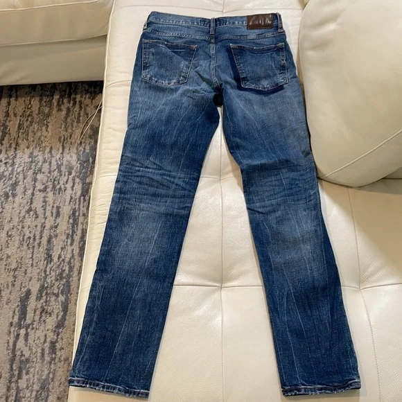 NEW MENS EXPRESS BLUE JEANS WITH STRETCH SLIM SIZE 31”X34” DISTRESSED PATCHES - Picture 7 of 9